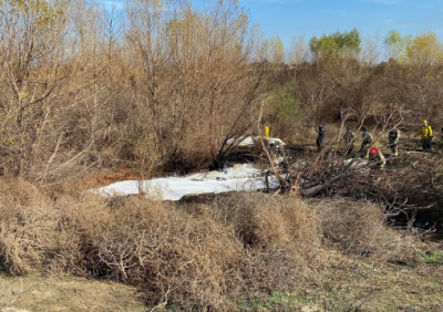 Самолет поднялся в небо, но так и не смог набрать высоту / Фото twitter.com/CoronaFireDept