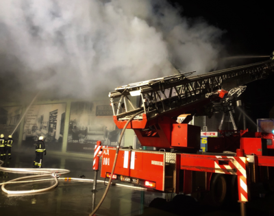 Под Киевом горел Мебельный городок