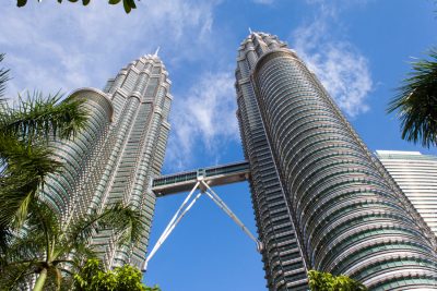 Башни Петронас в Куала-Лумпур