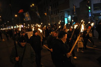 В центре Киева националисты снова устроили факельное шествие