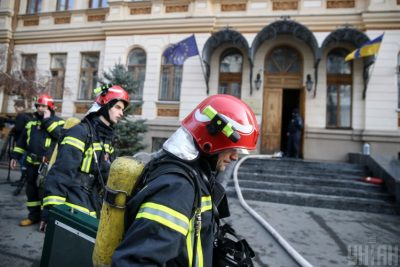 В Минкульте во время пожара спасены четыре человека - Минкульт пожар В Минкульте во время пожара спасены четыре человека - Минкульт пожар