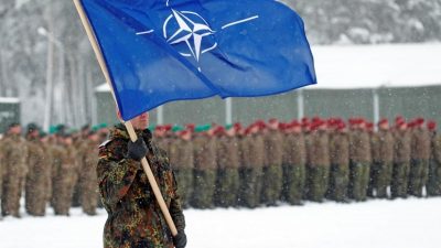 Коли Україна вступить в НАТО і як з цього блефує США - експерт