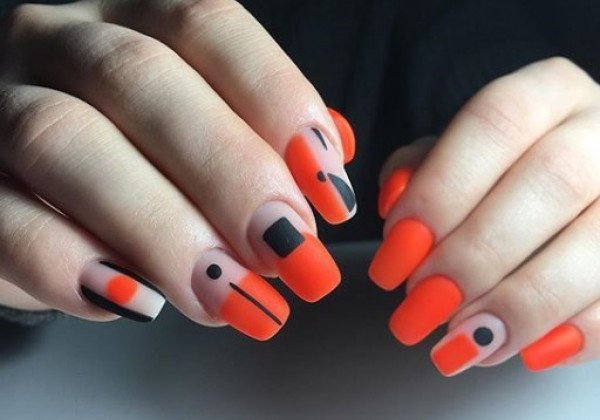 Маникюр 2020 фото – красивый маникюр оранжевый френч и негативное пространство