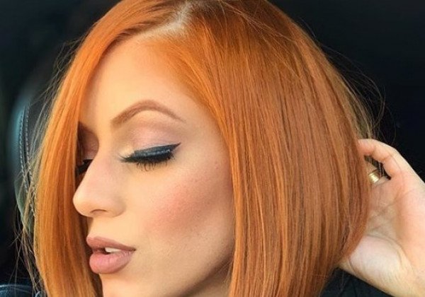 Прическа каре 2020