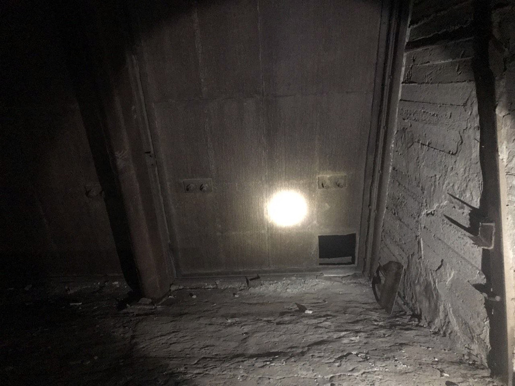 В Кривом Роге в вентиляционный ствол шахты упали экстремалы и погибли