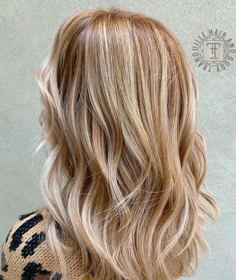 Окрашивание клубниный блонд 2020