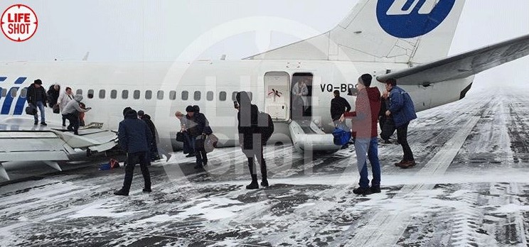 ЧП с самолетом Москва-Усинск ЧП с самолетом Москва-Усинск