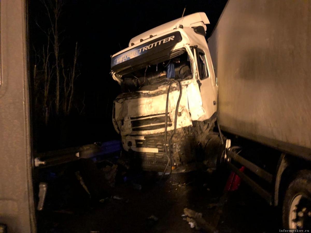 Жахливе ДТП з 8 жертвами в РФ: встановлено особи загиблих заробітчан