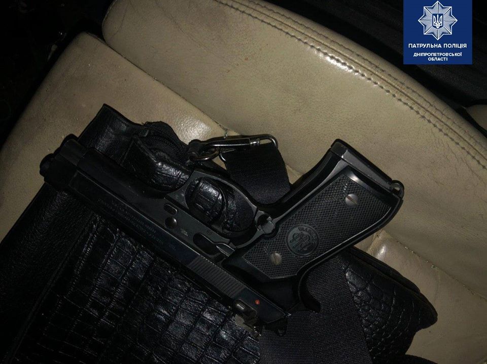 У Дніпрі зловмисники тікали від копів на Audi і збили на смерть чоловіка