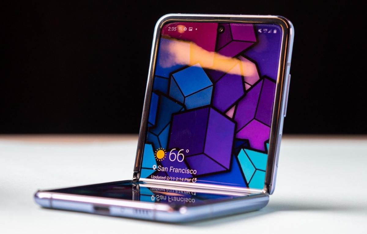 Дизайн Samsung Galaxy Z Flip Дизайн Samsung Galaxy Z Flip