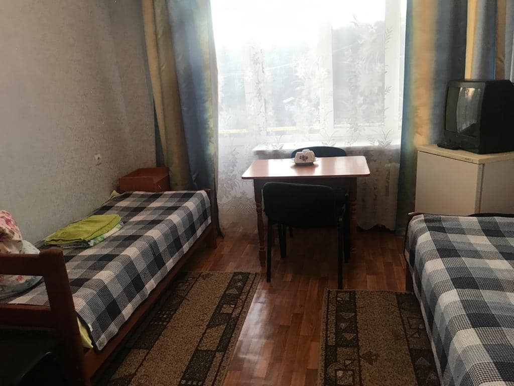 "Не місцеві жителі": поліція зайнялася протестуючими проти українців з Уханя