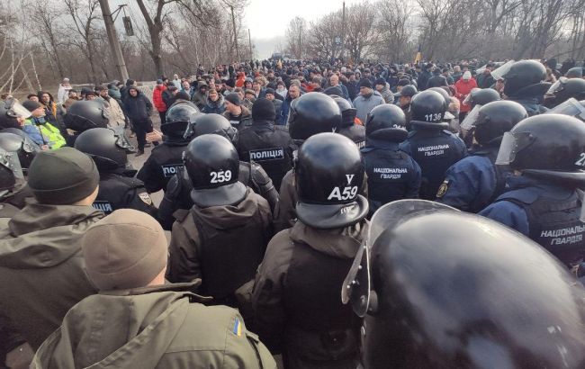 Акция протеста в Новых Санжарах / фото Нацполиции