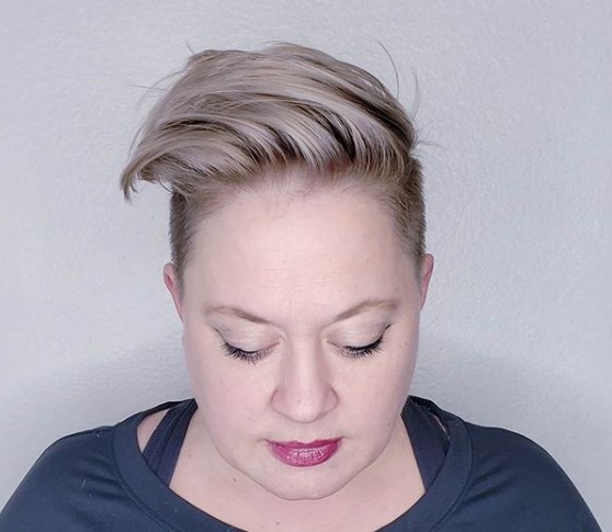 Жіночі стрижки для круглого обличчя