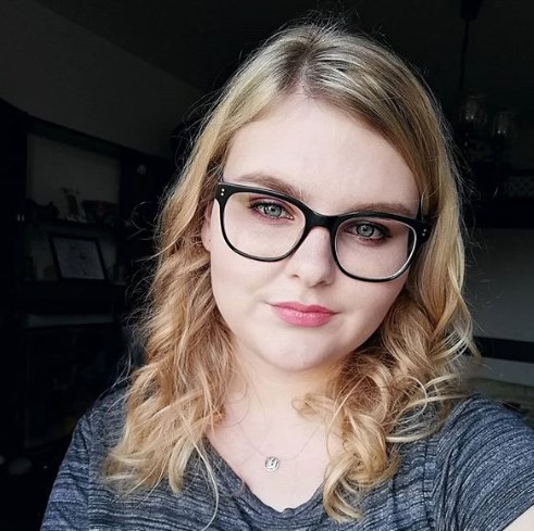 Жіночі стрижки для круглого обличчя