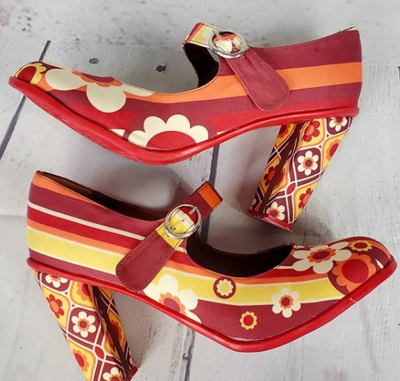 Жіноче взуття 2020 весна Жіноче взуття 2020 весна