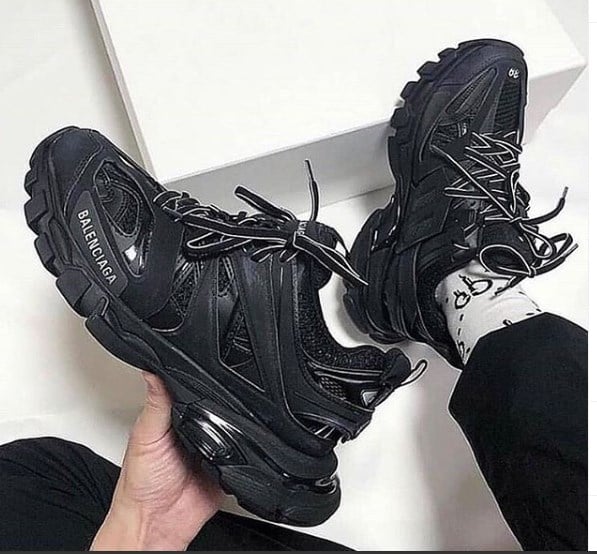 Модні кросівки 2020 Модні кросівки 2020