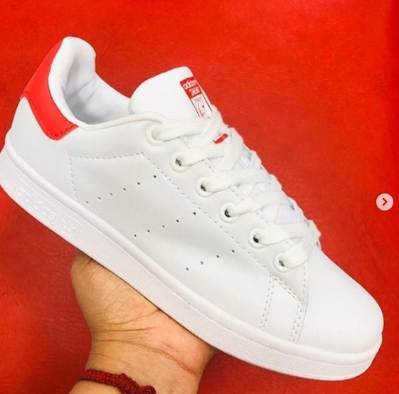 Модні кросівки 2020 Модні кросівки 2020