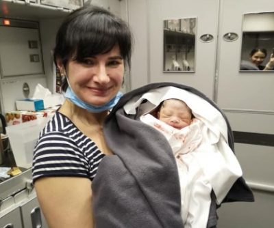 Врач из Киева приняла роды в небе Врач из Киева приняла роды в небе