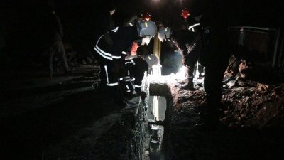 Ветерана АТО завалило землей в траншее / Фото: пресс-служба ГСЧС Ветерана АТО завалило землей в траншее / Фото: пресс-служба ГСЧС