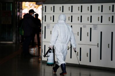 Эвакуированных из Китая украинцев поместят в учреждения закрытого типа, сообщили в Минздраве - Коронавирус