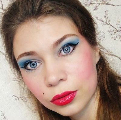 Названі безглузді помилки в макіяжі очей / Instagram Названі безглузді помилки в макіяжі очей / Instagram
