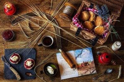 21 февраля – праздник языка и День женского счастья – открытки, что нельзя делать