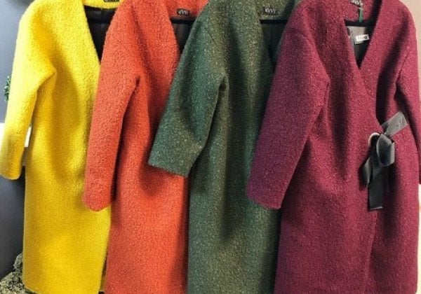 Модні пальто – названі найгарячіші тренди весни 2020: фото