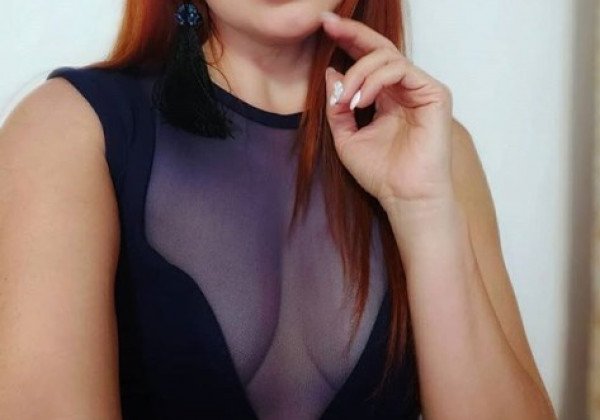 Ці фокуси вже не працюють: що не можна одягати жінкам після 40 років фото