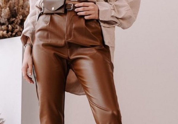 Мода 2020 весна – у моду повернулися штани карго і шкіряні штани: фото