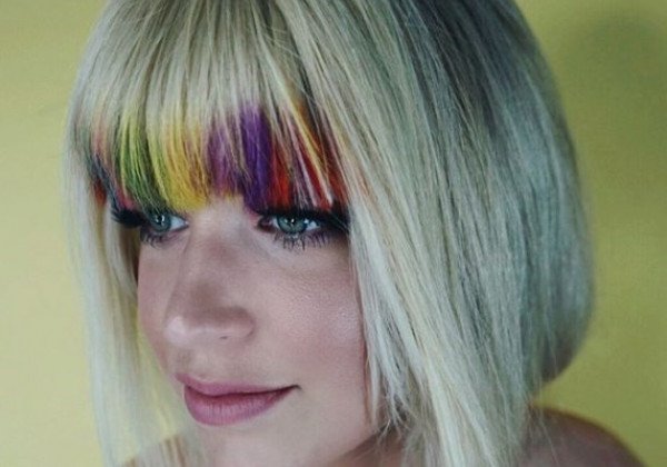 Модні чубчики 2020 - в моду повернувся чубчик із 70-х та дитячий чубчик: фото