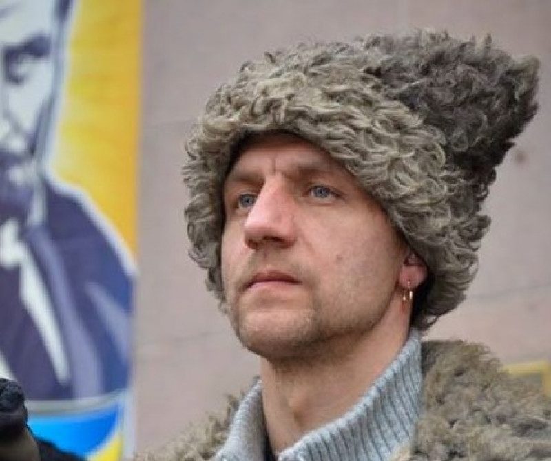 Из Рады – за "баранку" авто: "козак" Гаврилюк рассказал, сколько зарабатывает в такси
