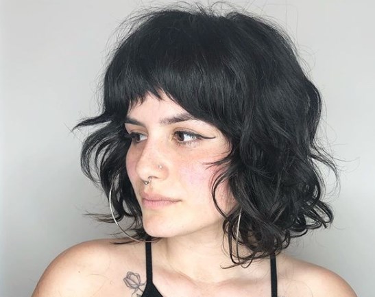 Стрижки для кучерявого волосся 2020