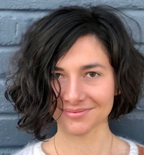 Стрижки для кучерявого волосся 2020