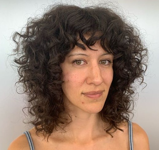 Стрижки для кучерявого волосся 2020