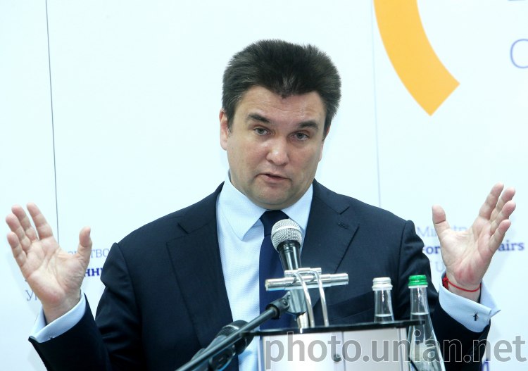 Климкин предложил Беларуси обмен русских наемников на украинских политзаключенных