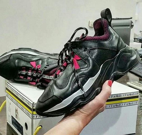 Тренди, з якими прощаємося навесні 2020 Тренди, з якими прощаємося навесні 2020