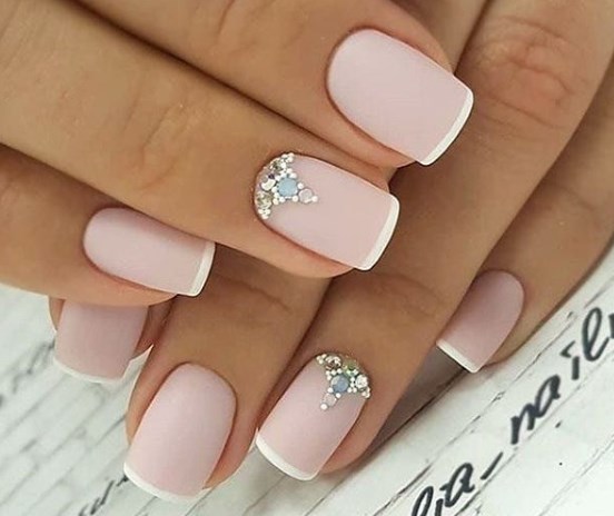 Весняний манікюр 2020 в стилі модерн Весняний манікюр 2020 в стилі модерн