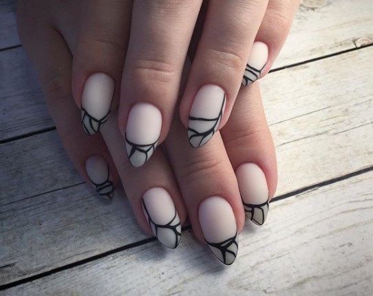 Весняний манікюр 2020 в стилі модерн Весняний манікюр 2020 в стилі модерн