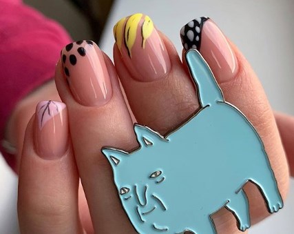 Весняний манікюр 2020 в стилі модерн Весняний манікюр 2020 в стилі модерн