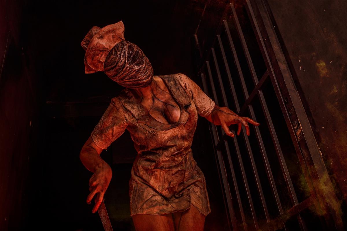 Медсестра из Silent Hill: Homecoming Медсестра из Silent Hill: Homecoming