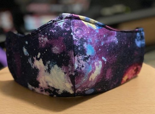 Модні маски для обличчя