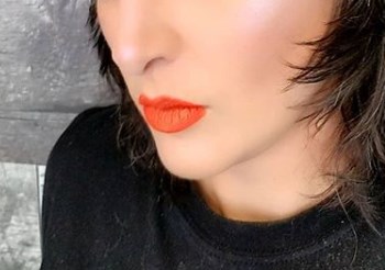 Модні відтінки помади 2020 весна