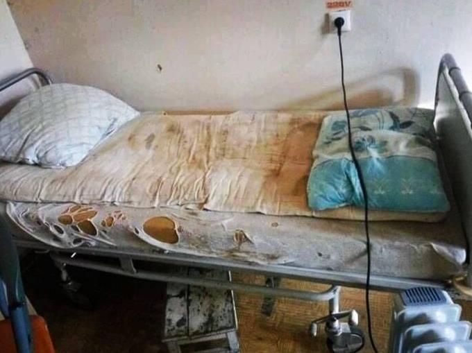 Дорогие депутаты, добро пожаловать в украинские больницы, все остальные для вас закрыты Дорогие депутаты, добро пожаловать в украинские больницы, все остальные для вас закрыты