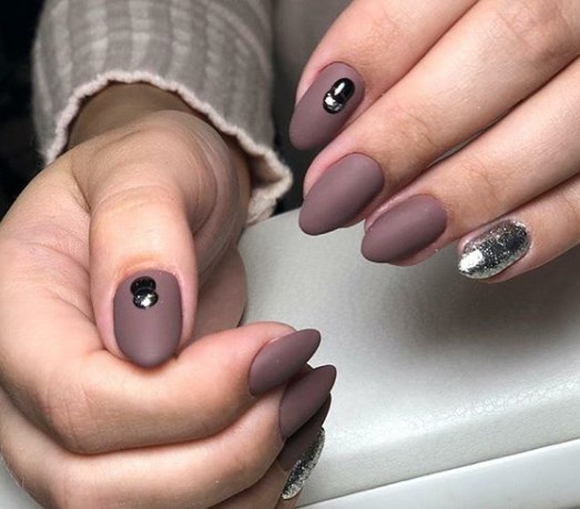 Манікюр, який вийшов з моди Манікюр, який вийшов з моди