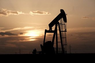 Нефть, вышка Нефть, вышка
