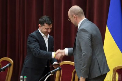 Кабмін Шмигаля – скандали голосування від ручканья Зеленського з Порошенком до загроз