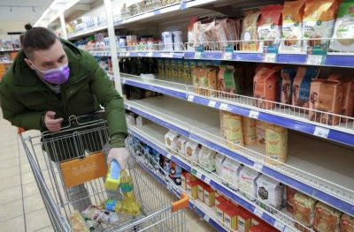 Більшість українців не запаслися продуктами на період карантину / УНІАН Більшість українців не запаслися продуктами на період карантину / УНІАН