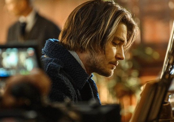 Шерлок Холмс в России: дата выхода, актеры, и как смотреть