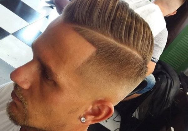 Без "понтів" – в моду повернулася чоловіча стрижка полька з 70-х: фото