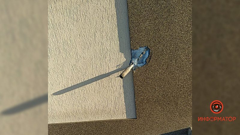 У Дніпрі розстріляли з гранатомета житловий будинок